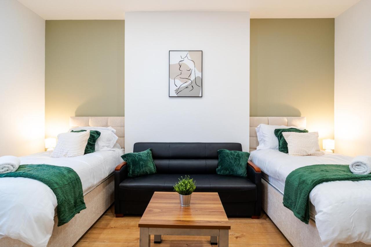 Innovation House Бёрнли Экстерьер фото